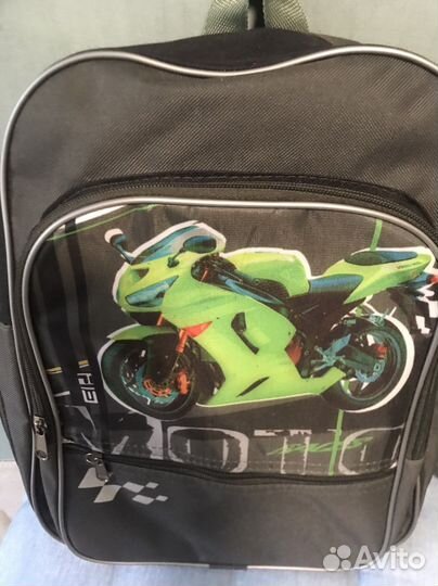 Рюкзак школьный новый