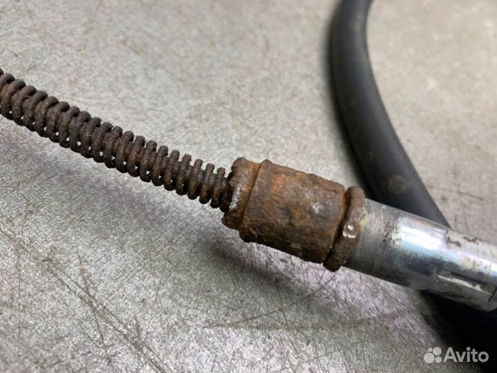 Трос ручника Kia Spectra 1.6 S6D 2008