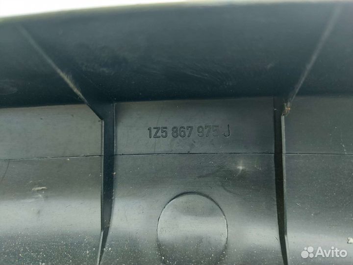 Обшивка багажника Skoda Octavia A5