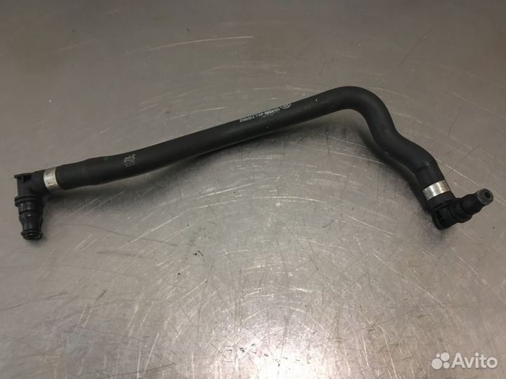 Патрубок (трубопровод, шланг) Mercedes C-Class
