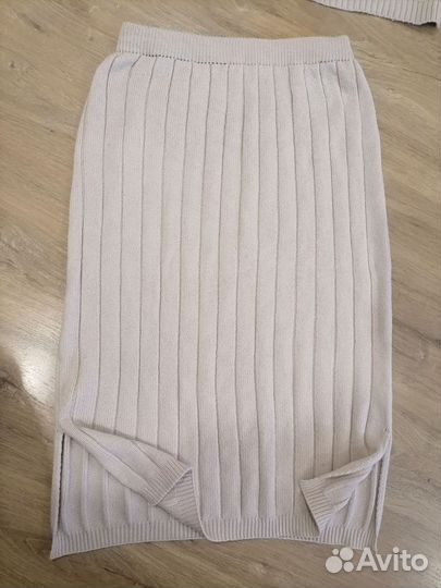 Вязаный костюм женский с юбкой 50 52