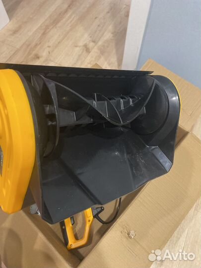 Лопата Электрическая для Уборки Снега