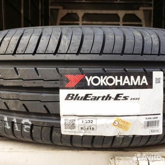 Yokohama BluEarth-ES ES32 205/65 R15 99H