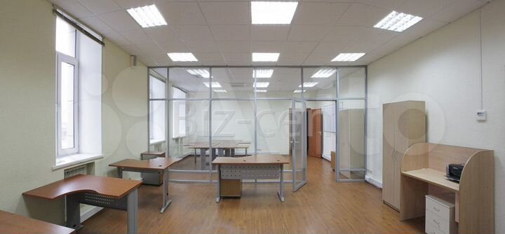 Недалеко от метро офис 108 кв.м в аренду