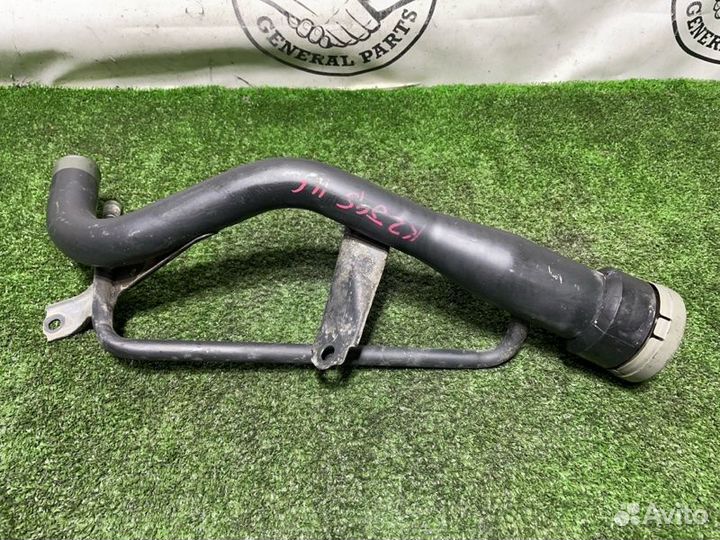 Горловина топливного бака Toyota Land Cruiser