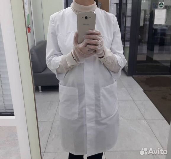 Медицинский халат жен. 42-44р новый почти