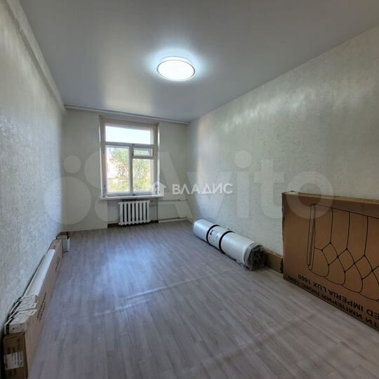 3-к. квартира, 71,8 м², 4/4 эт.