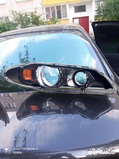 Nissan Almera N16 стекло фары