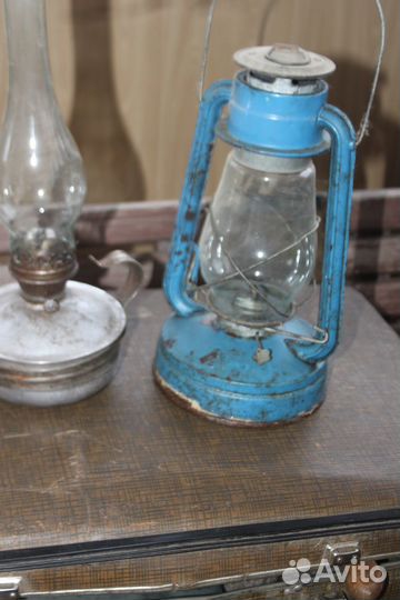 Лампа керосиновая освещение. интерьер ретро