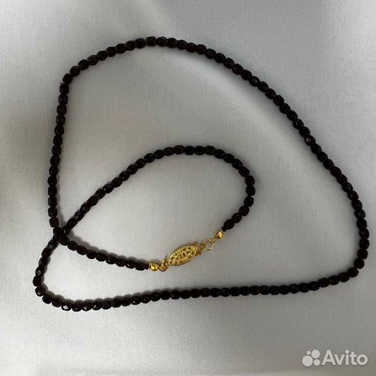 Чокер из бисера