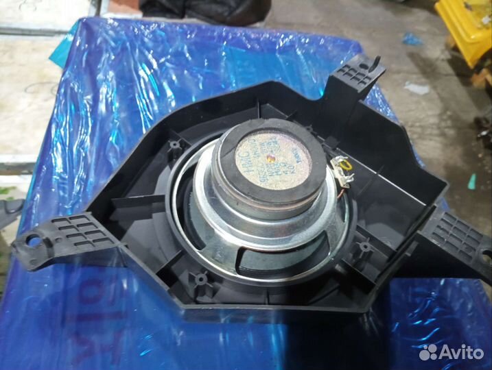 Динамик дверей Hyundai grand Starex