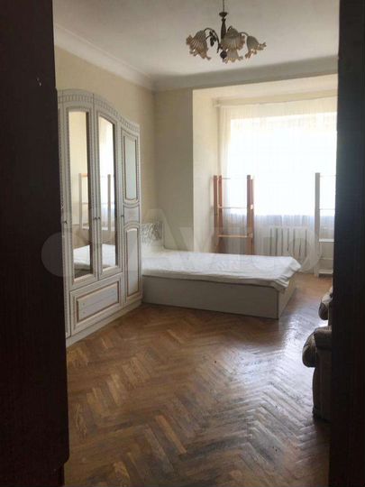 Комната 22 м² в 2-к., 2/5 эт.