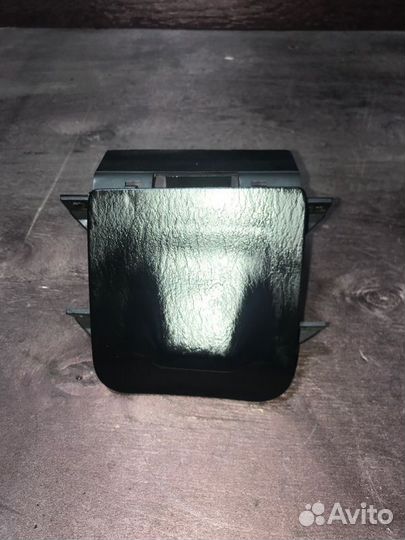 Карман торпедо левый Hyundai Terracan (W) 5 DR