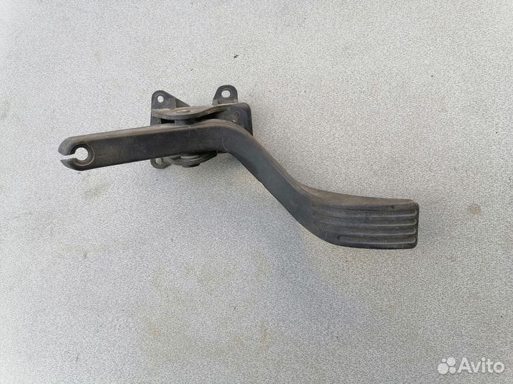 Ford focus 1 педаль газа