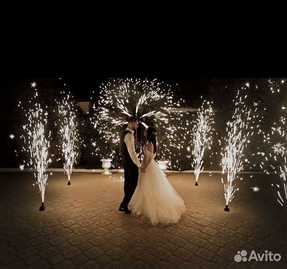 Тяжелый дым на свадьбу. фуршет.Пирамида