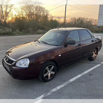 ВАЗ (LADA) Priora 1.6 MT, 2013, 255 000 км, с пробегом, цена 295 000 руб.