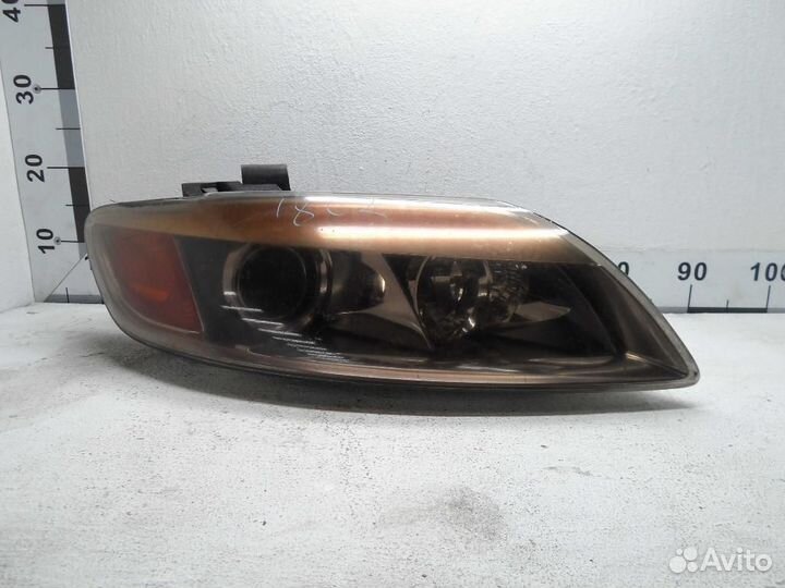 Фара правая Audi Q7