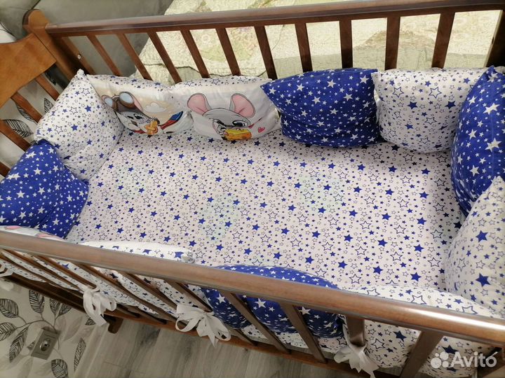 Детская кроватка