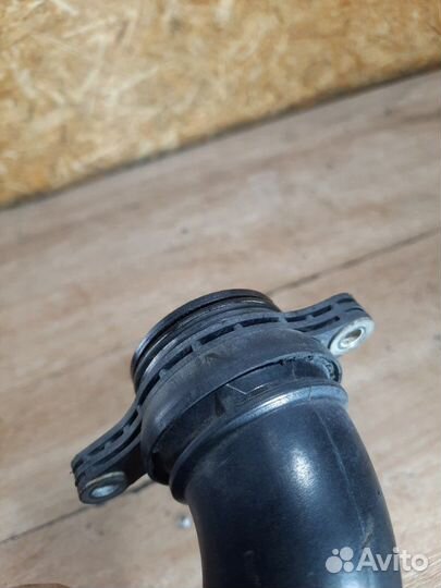 Воздуховод Opel Astra H 5дв хечбек Z13DTH 2008