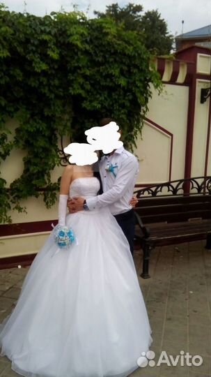 Свадебное платье