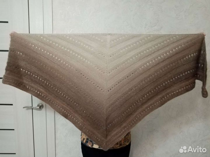 Косынка (шаль, бактус)