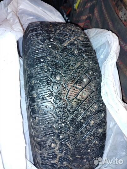 Gislaved Nord Frost 200 SUV 225/65 R17