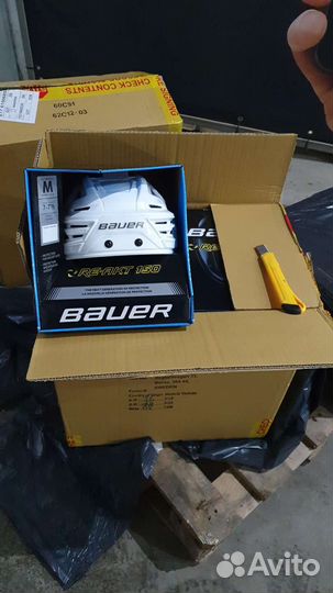 Шлем хоккейный полевого игрока bauer RE-AKT 150
