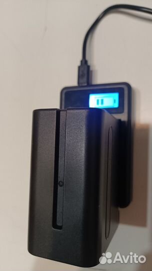 Зарядка для аккумуляторов Sony с ЖК экраном