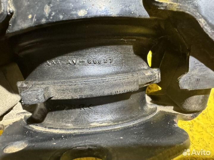 Подушка Двигателя Mitsubishi Pajero 4 3.2