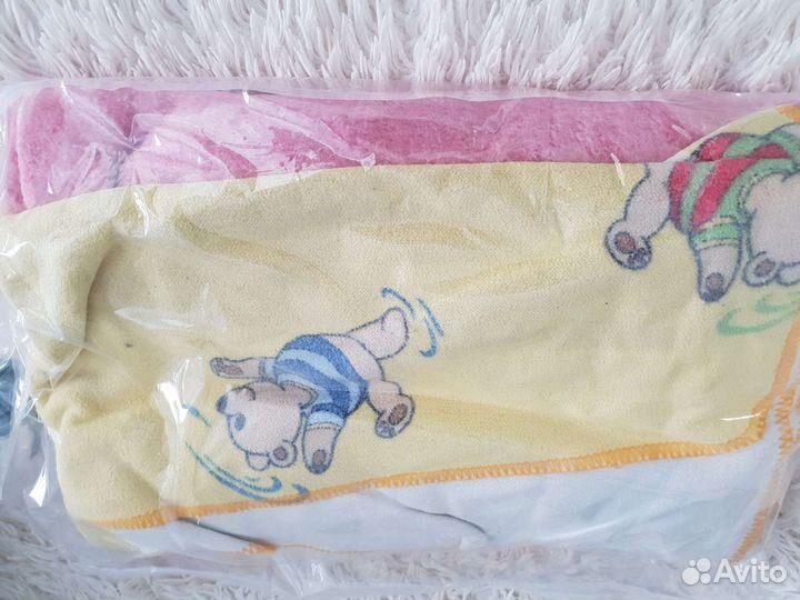 Комплект в детскую кроватку