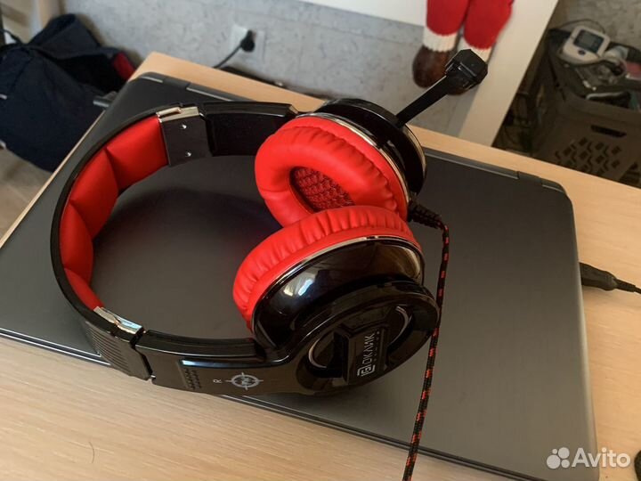 Продам наушники