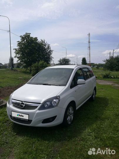 Opel Zafira 1.8 МТ, 2014, 148 000 км