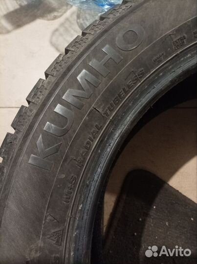 Kumho WinterCraft SUV Ice WS51 235/55 R19 105T