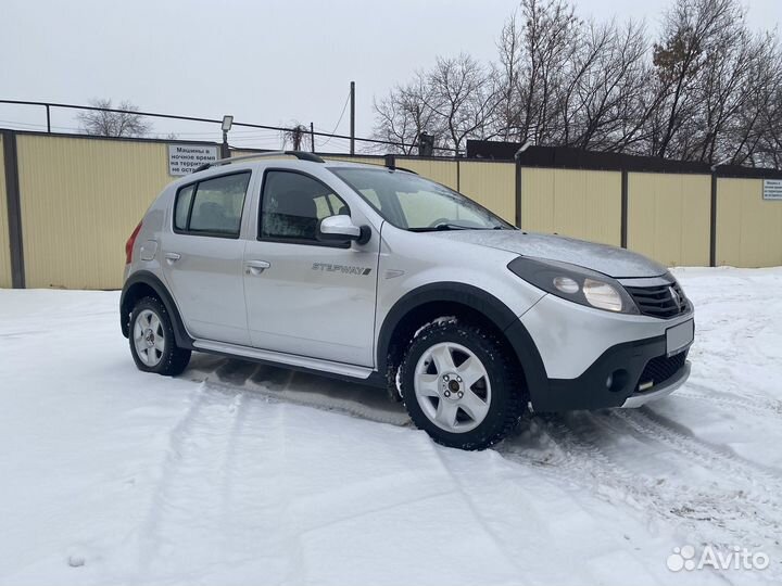 Renault Sandero Stepway 1.6 МТ, 2014, 75 500 км