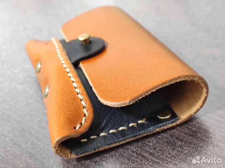 Чехол для наушников кожаный Whizzer