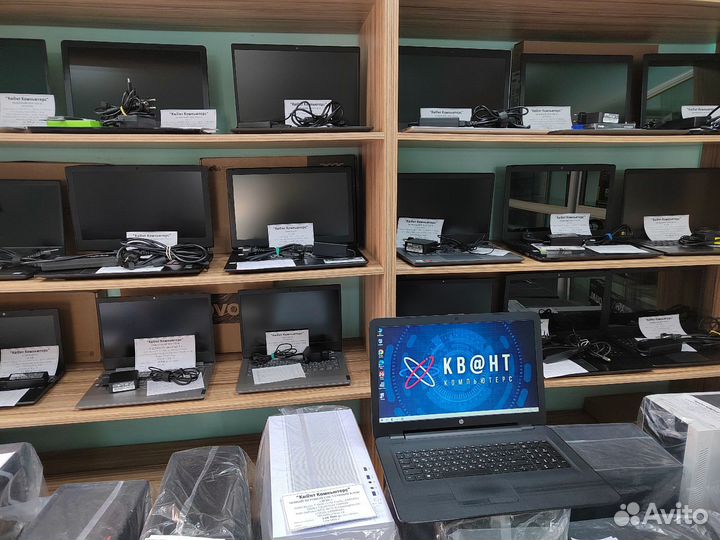 Мощный ноутбук HP 17 c большим экраном на гарантии