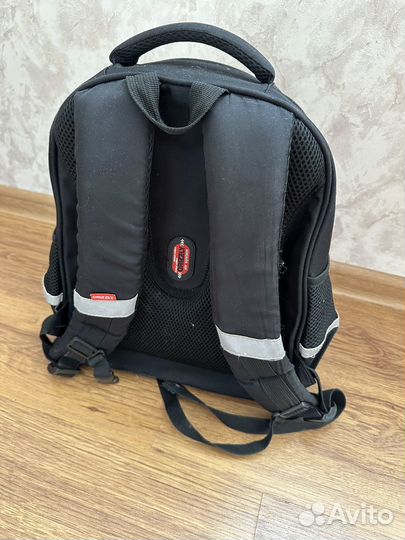 Рюкзак школьный