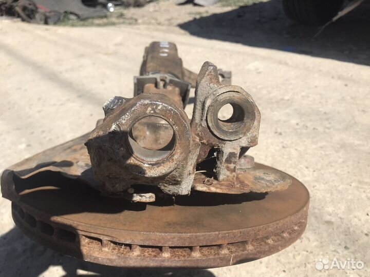 Поворотные кулаки skoda superb 1.8