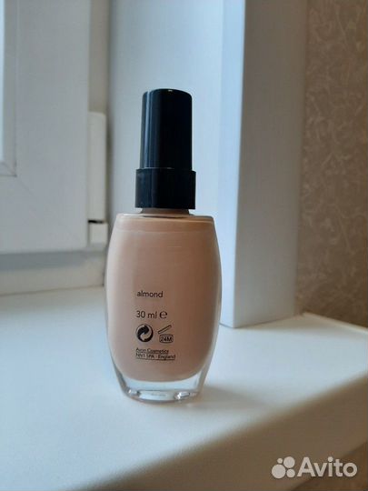 Матирующий тональный крем 