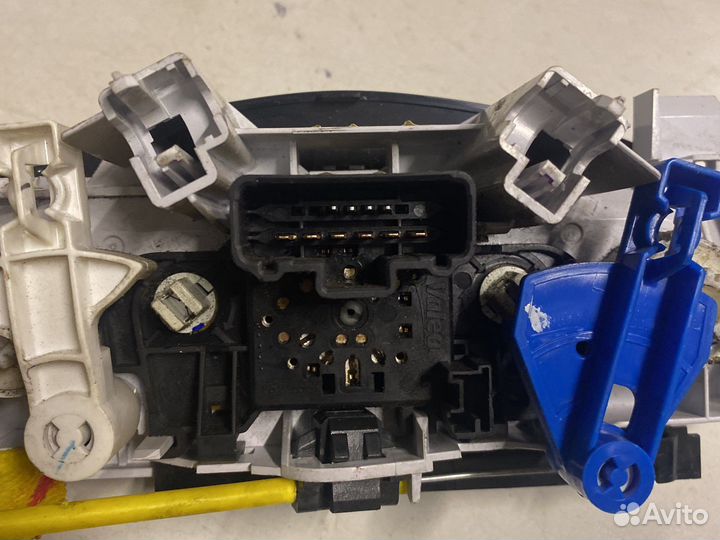 Блок управления отопителем Nissan Almera g15 12-18