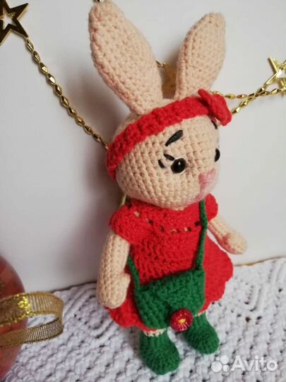 Мягкая игрушка заяц связанный крючком