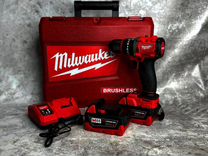 Шуруповерт milwaukee 18v