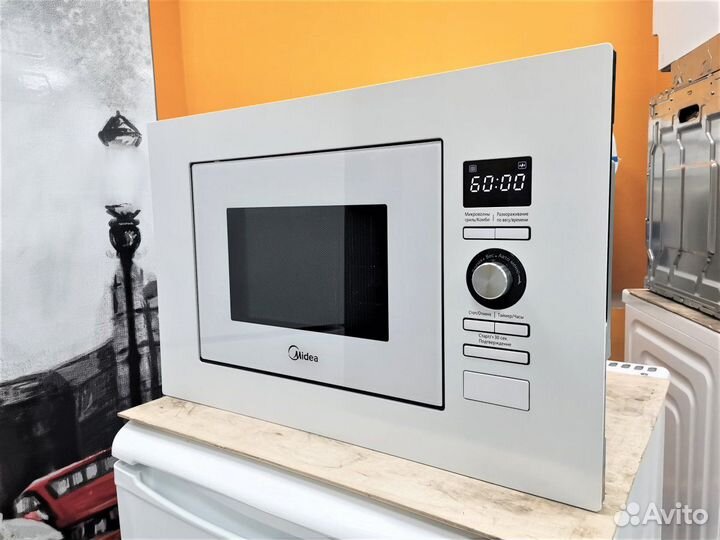 Микроволновая печь встраиваемая новая Midea