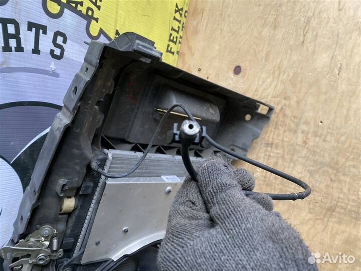 Радиатор всборе с рамкой Peugeot 207