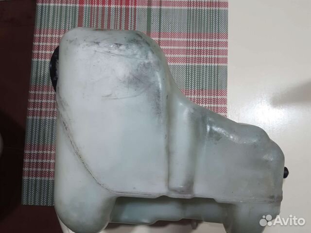 Бачок омывателя для toyota carina -E