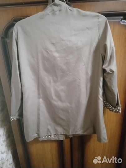 Ветровки женские