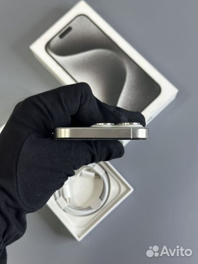 iPhone 15 Pro, 256 ГБ