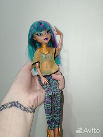 Кукла монстер хай