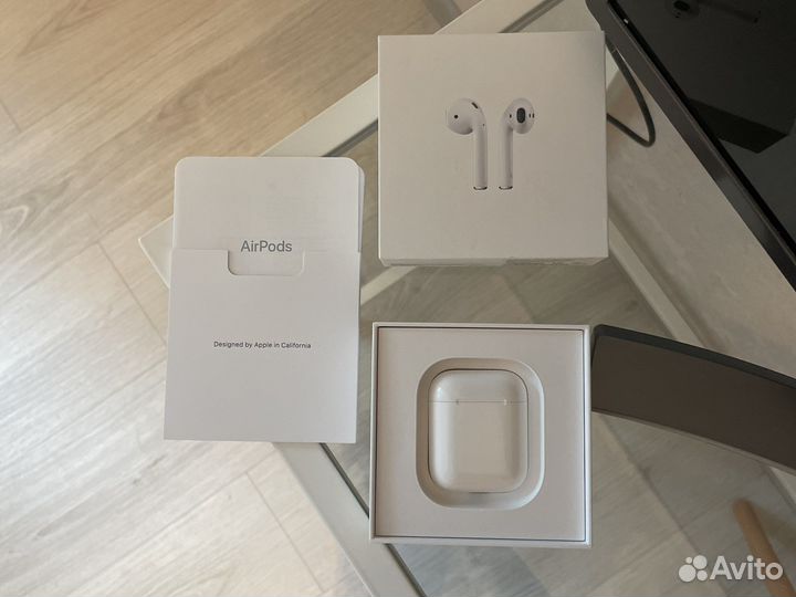 Air Pods 1 оба наушника, чехол, оригинал