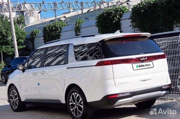 Kia Carnival 2.2 AT, 2021, 65 000 км